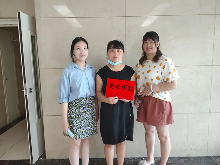 暖心慰問(wèn)，進(jìn)行中